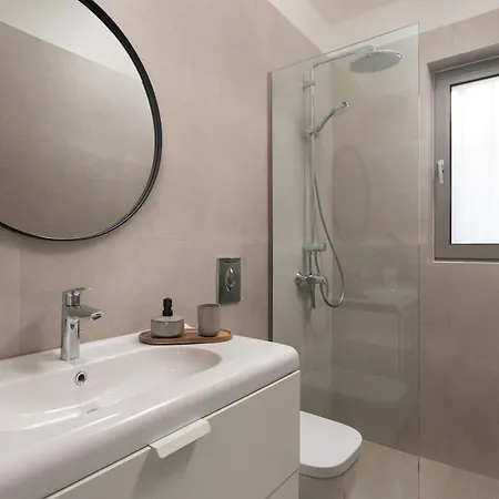 Villa Kyra Beachfront House In Rhodes